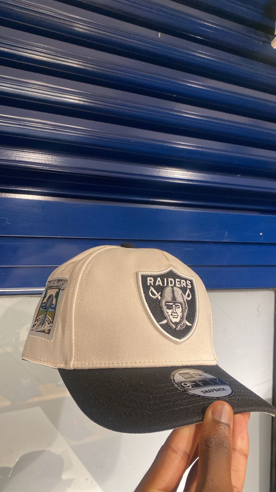 Las Vegas Raiders – Super Bowl XI Anniversary – Sand/Black