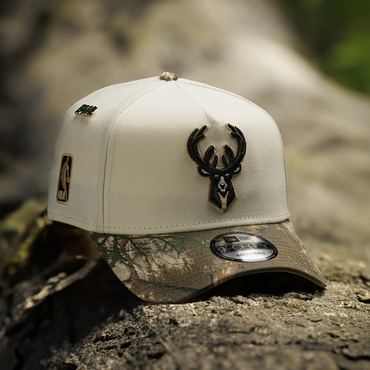 New Era Milwaukee Bucks Chrome Real Tree 2-Tone 9FORTY A-Frame Snapback Hat.
