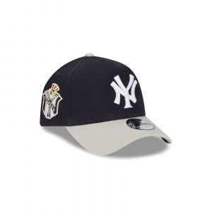 New Era New York Yankees Two-Tone 9FORTY A-Frame Snapback Hat, featuring a distinct navy blue crown, a light gray curved visor