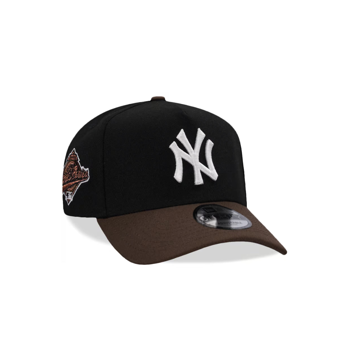 New York Yankees 9FORTY A-Frame – Black/Brown