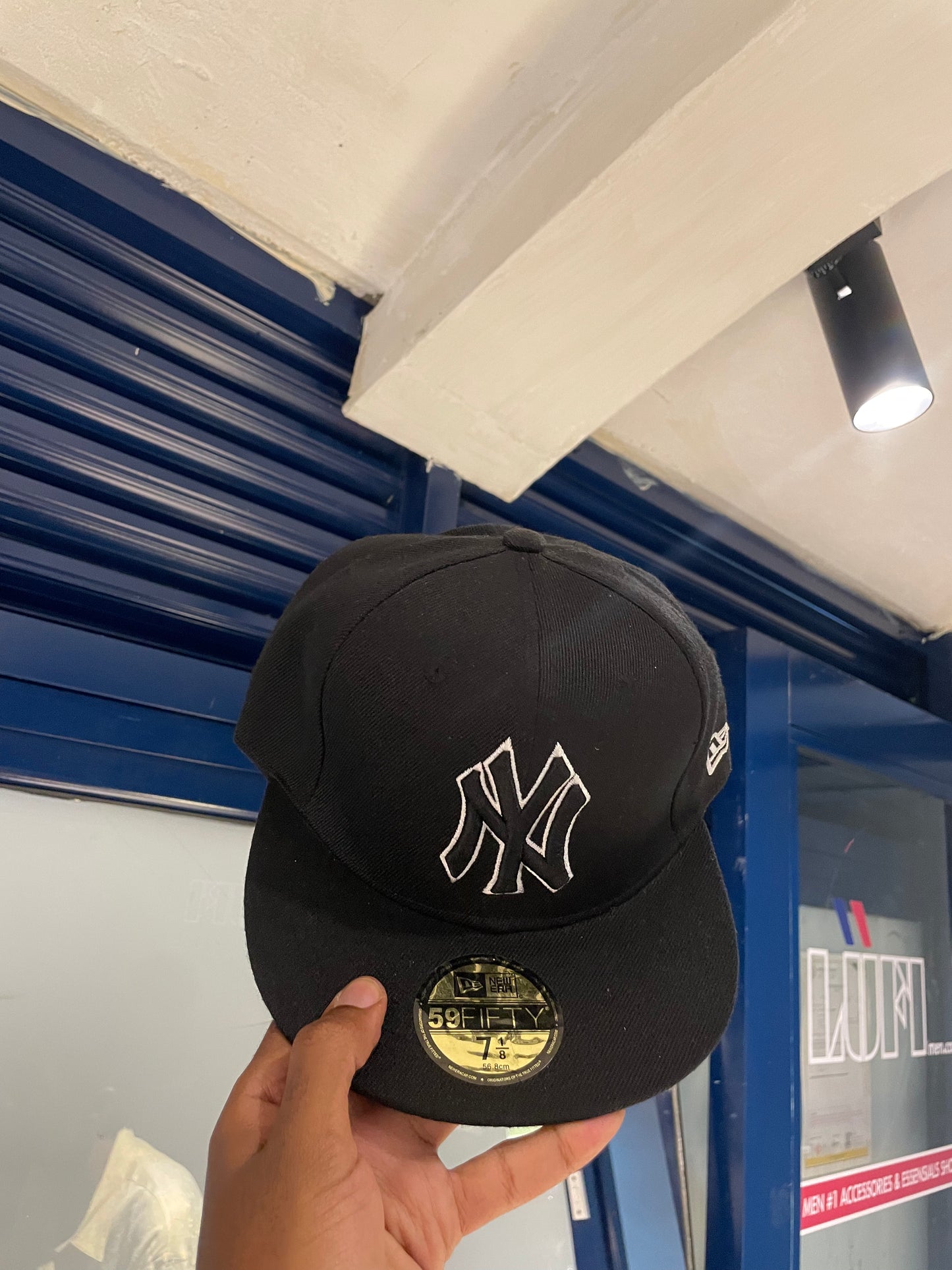 New York Yankees – 59FIFTY Fitted – Black/White Outline