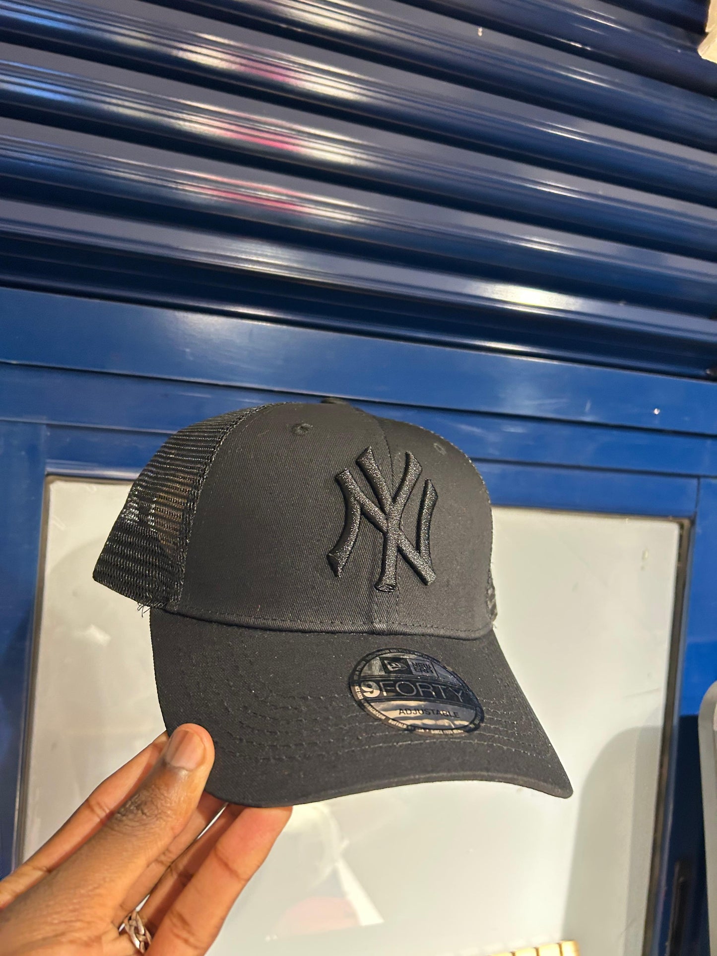 New York Yankees – Stealth Trucker – Triple Black