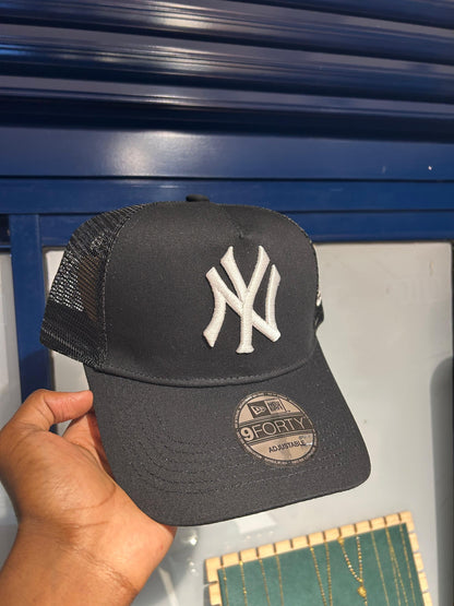 New York Yankees New era 9FORTY – Black/White