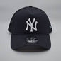 New York Yankees – Essential Trucker – Black/White