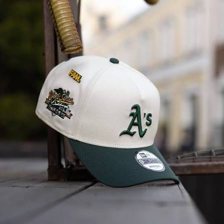 Oakland Athletics "A's" logo – New Era 9FORTY A-Frame  – Cream/Forest Green